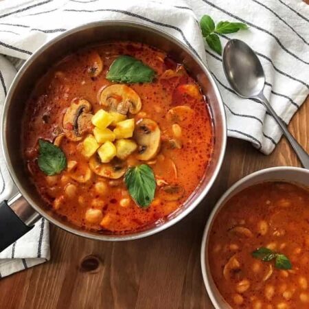 طرز تهیه خوراک لوبیا با قارچ در اپلیکیشن انرجیم