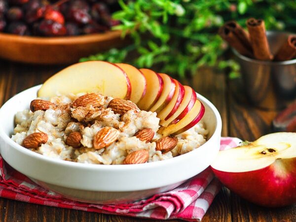 طرز تهیه اوتمیل سیب وشیر بادام در اپلیکشن انرجیم